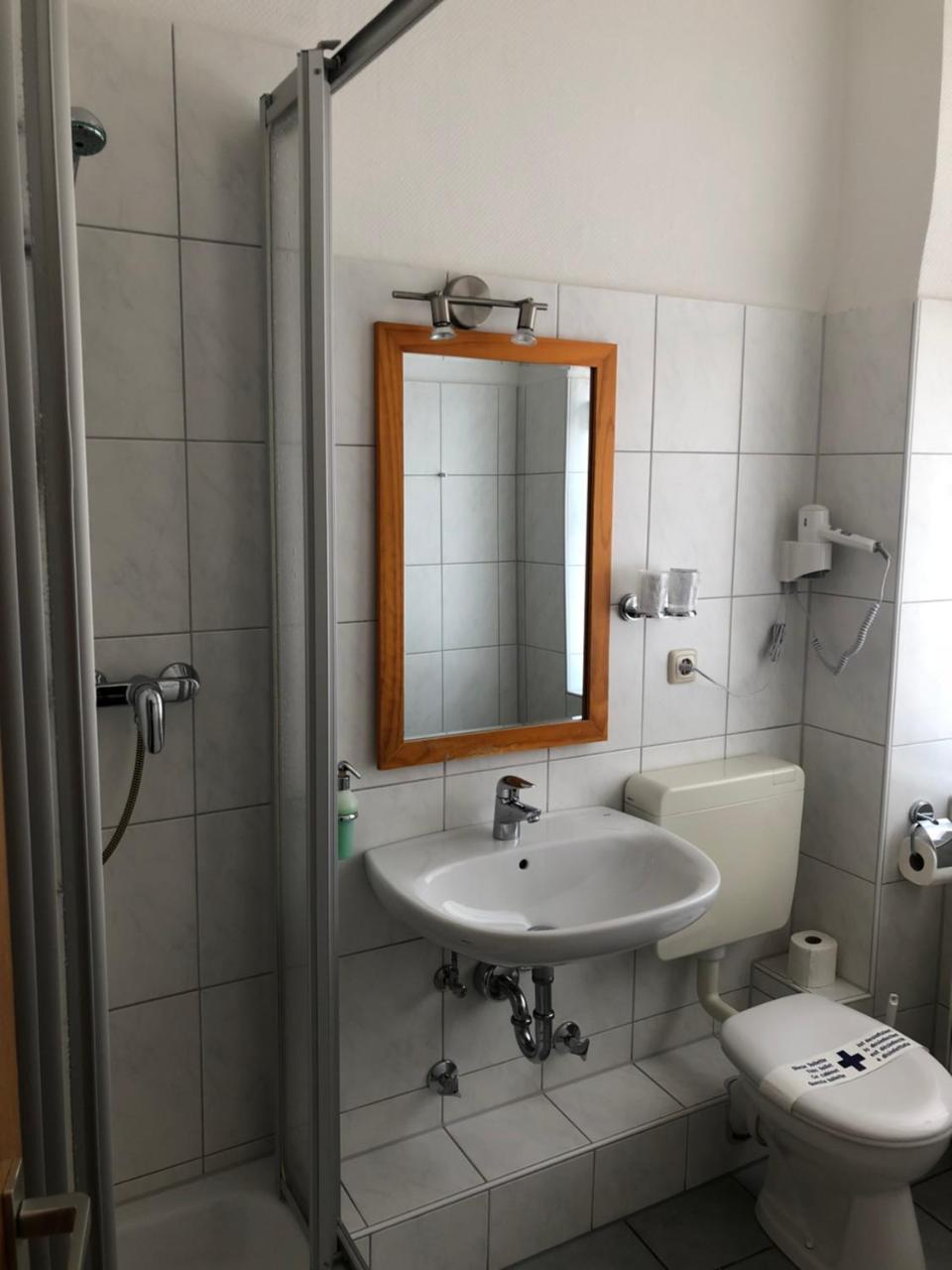 Rheinischer Hof Leverkusen Buitenkant foto